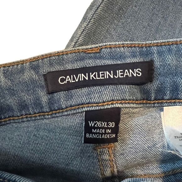 Calvin Klein Jeans light wash mid rise skinny jeans - Picture 4 of 9